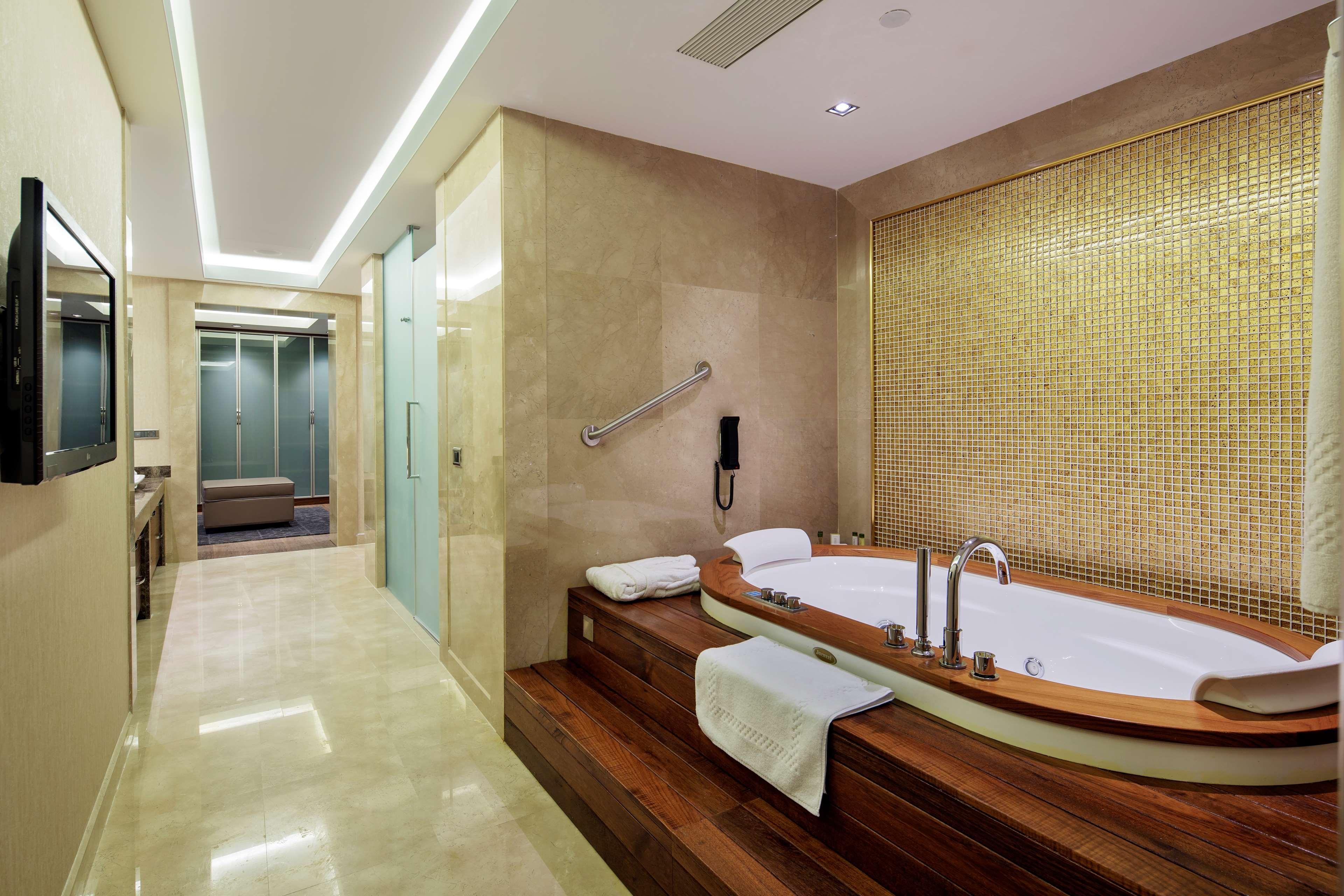 Movenpick Hotel Malatya Exterior photo